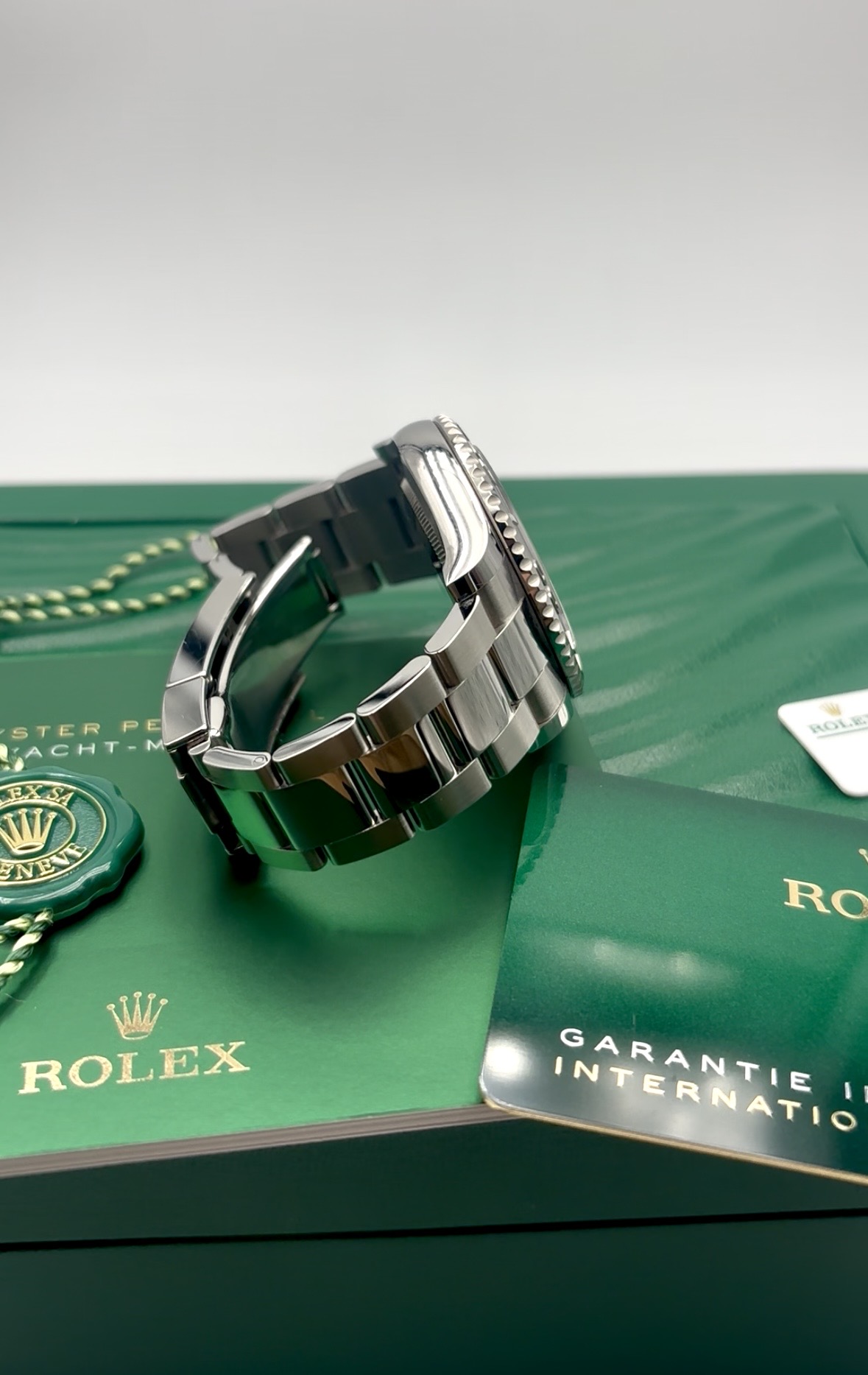 Rolex YM fond bleu